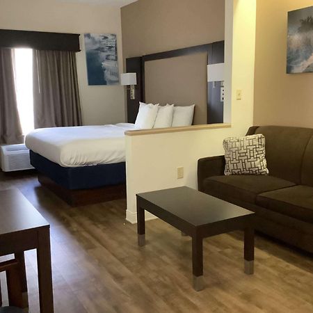 Best Western Plus Madison Exterior photo