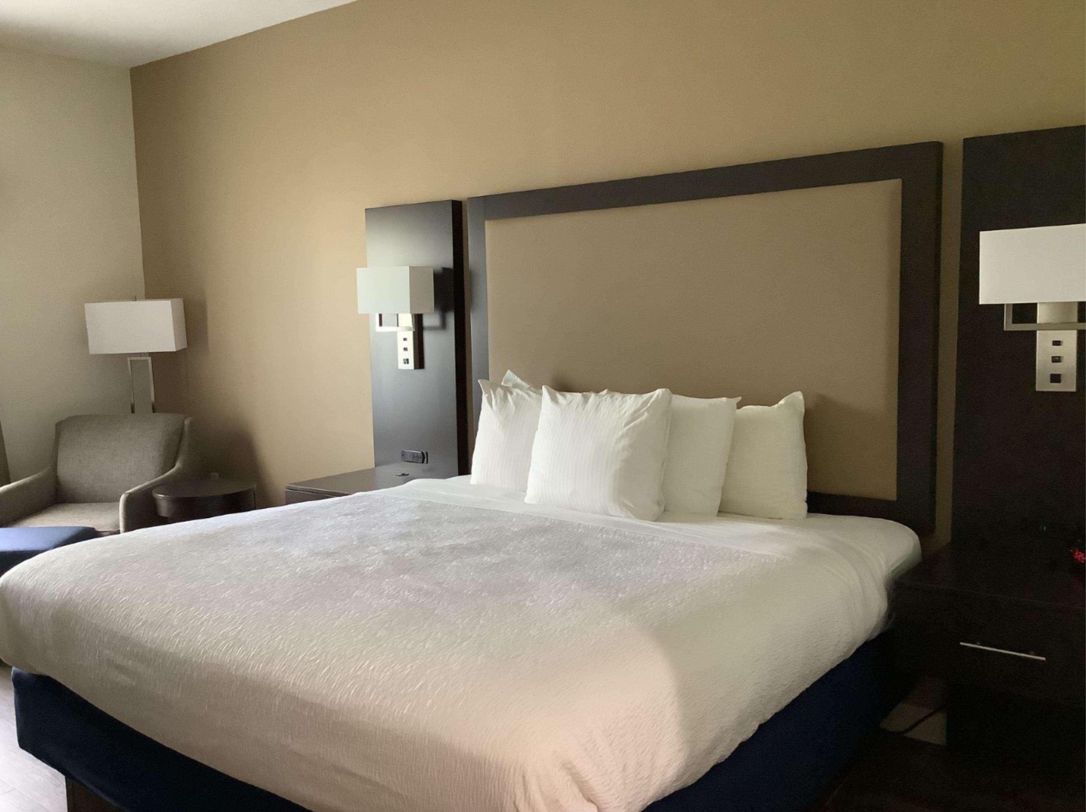 Best Western Plus Madison Exterior photo