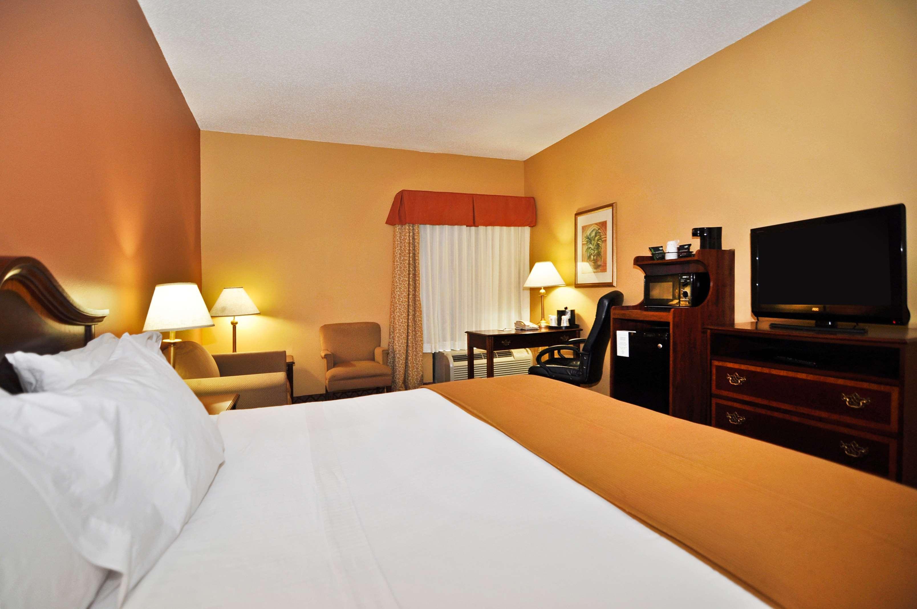 Best Western Plus Madison Room photo