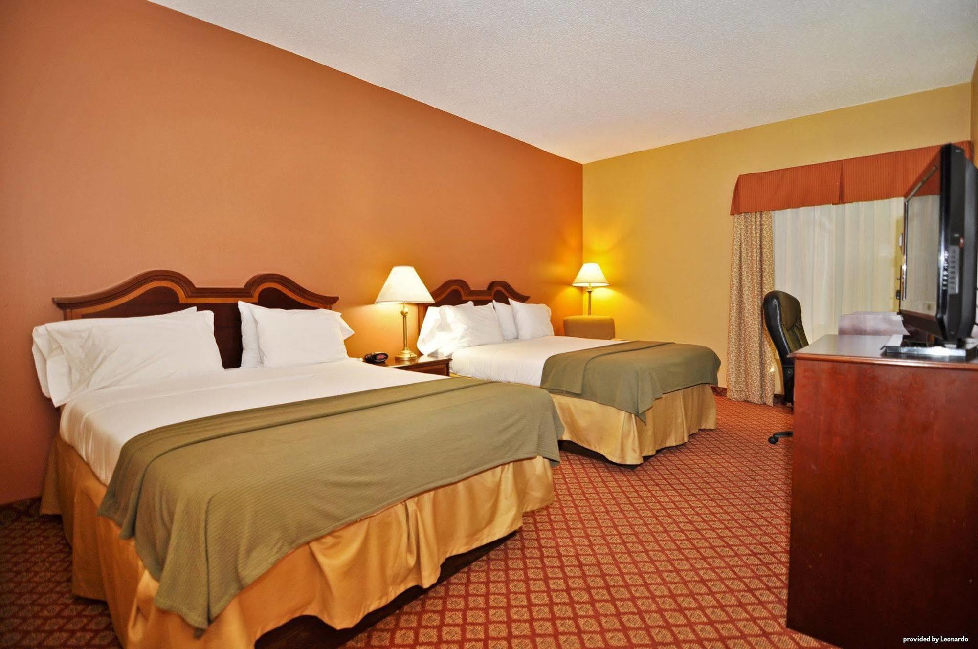 Best Western Plus Madison Exterior photo
